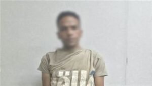 القبض على لص سرق هاتف طبيب من داخل عيادته بالأقصر
القبض على لص سرق هاتف طبيب من داخل عيادته بالأقصر